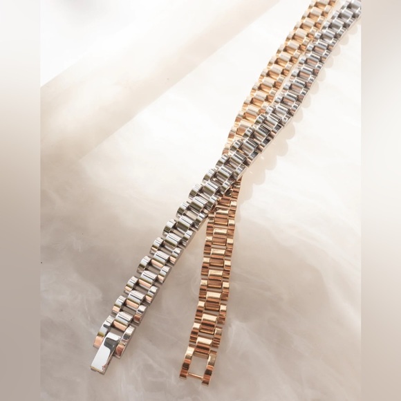 LUV AJ GOLD TIMEPIECE BRACELET WATCHLINK GORJANA MEJURI BAGATIBA 8 OTHER STORIES - Picture 12 of 15